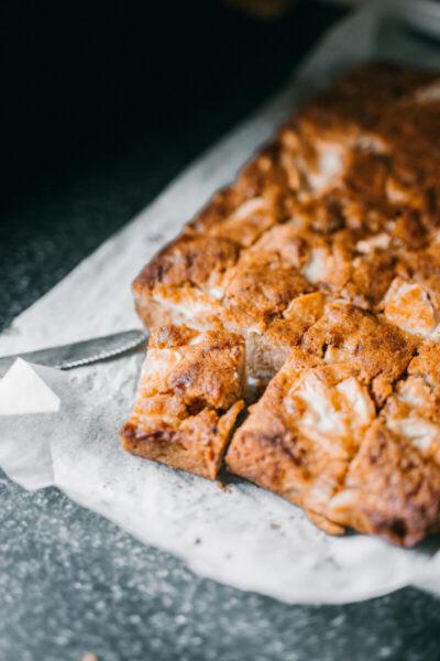 Annabel Langbein's one-pot spiced apple and honey cake